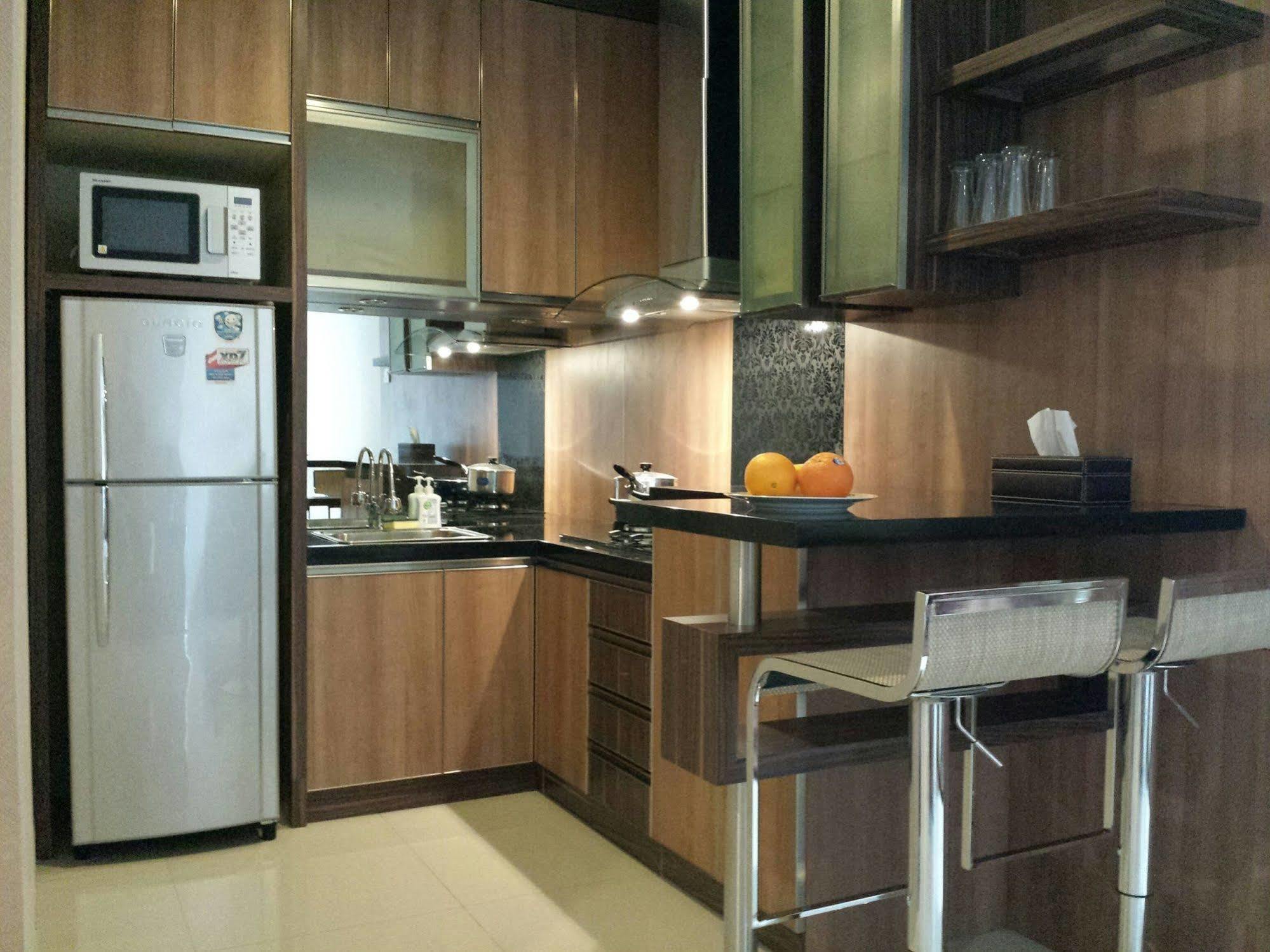 The Cupcake Suites Jakarta Exterior photo