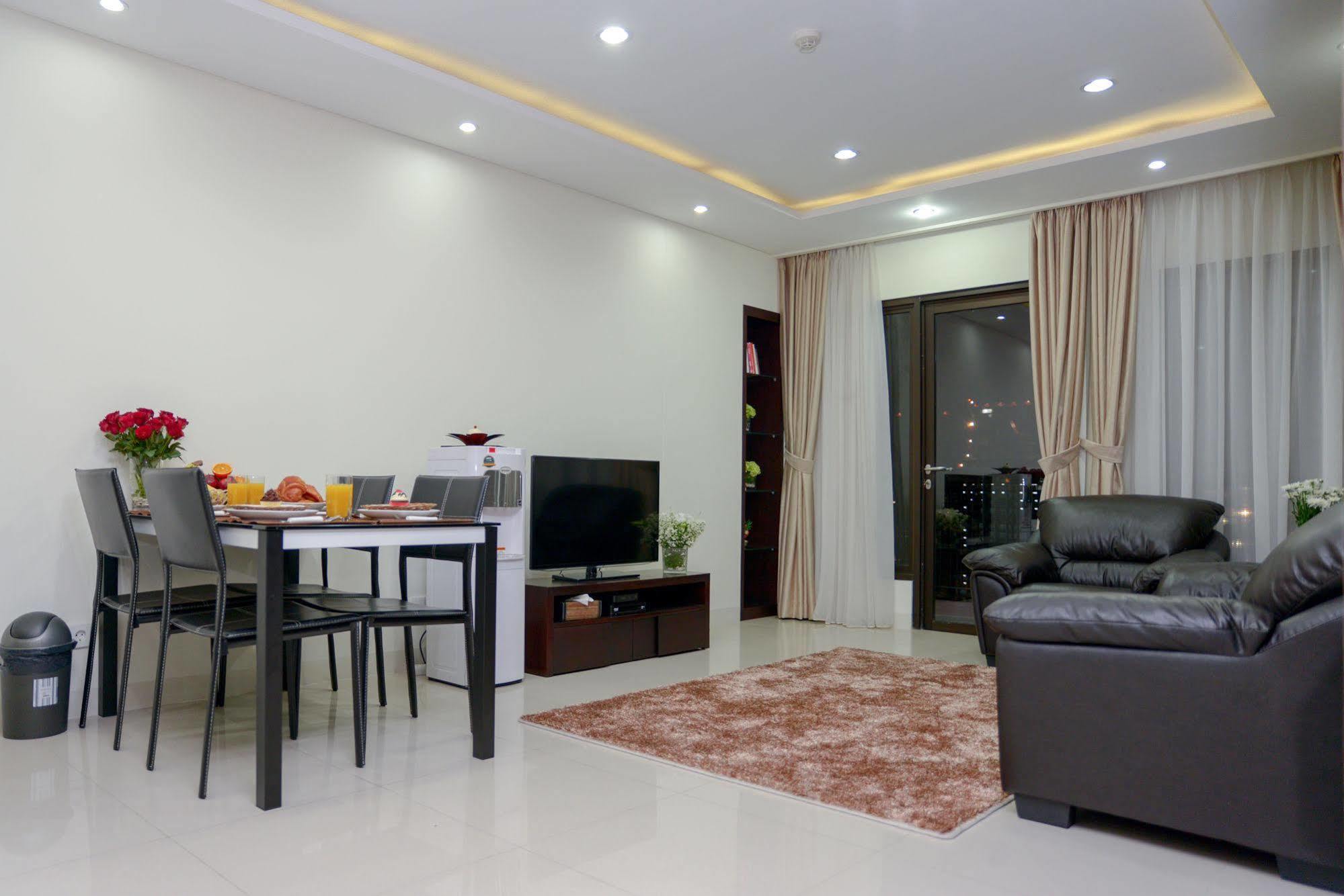 The Cupcake Suites Jakarta Exterior photo